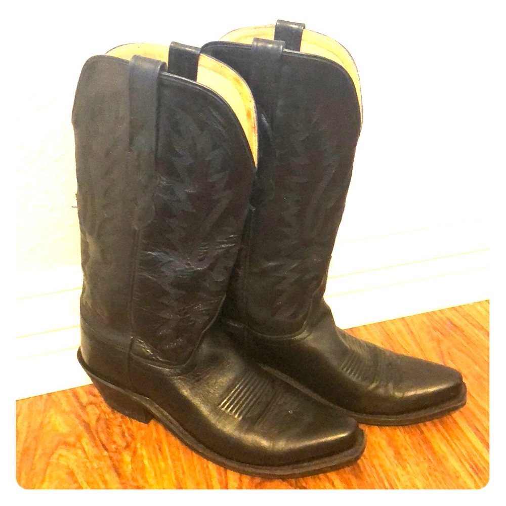 Gently Used Black Cowboy Boots Western